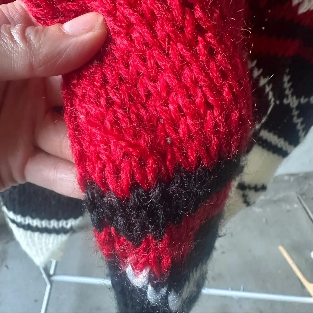 Hand Knit Wool Sweater - Picture 5 of 5